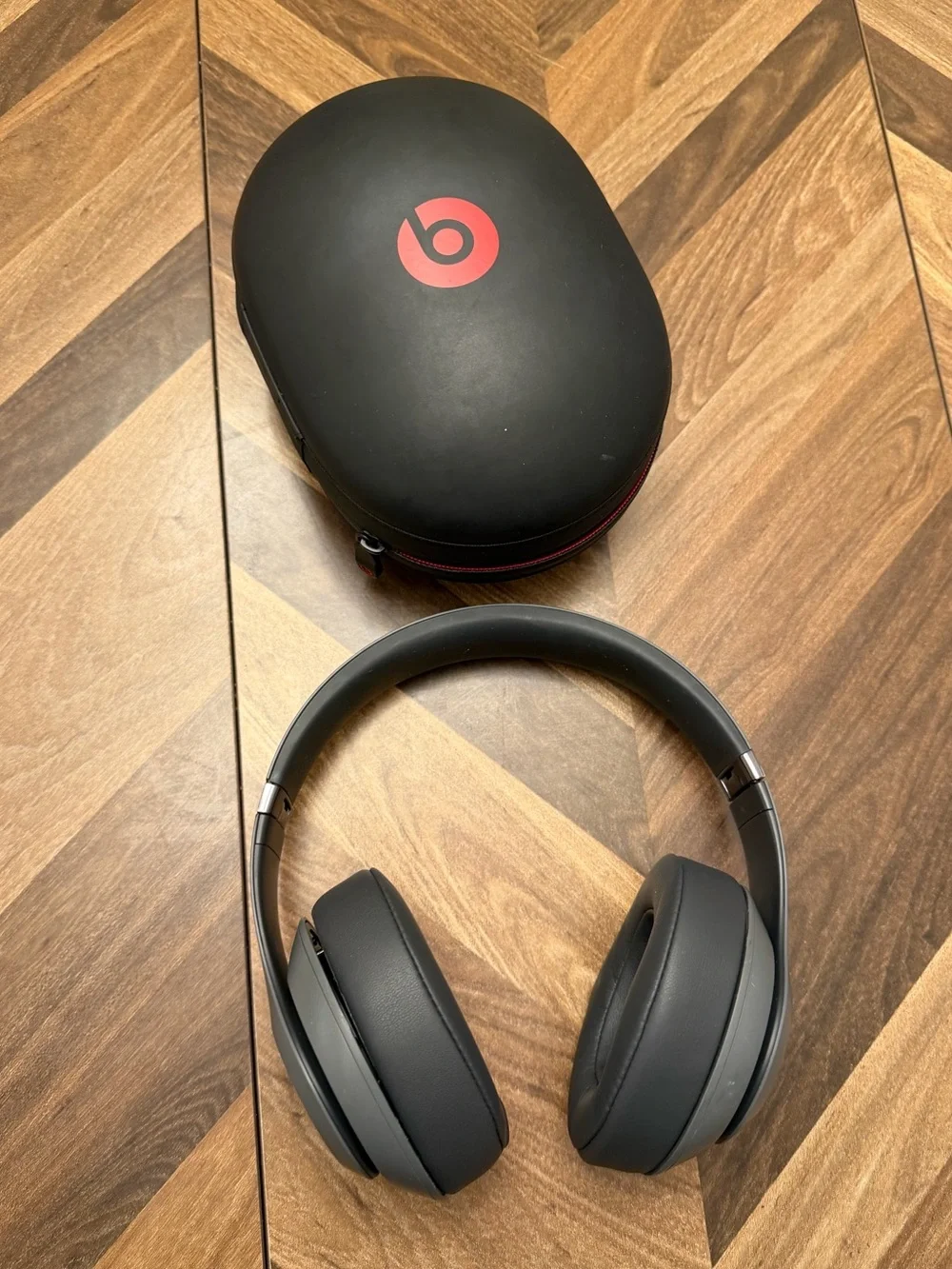 Beats Studio3 Wireless Over‑Ear Headphones - Gray
